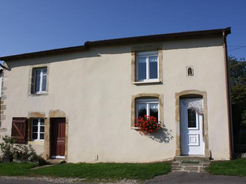 Saint-Ouen-les-Parey Casa | Maison de charme près de Neufchâteau avec jardin, terrasse et jeux extérieurs - FR-1-589-163