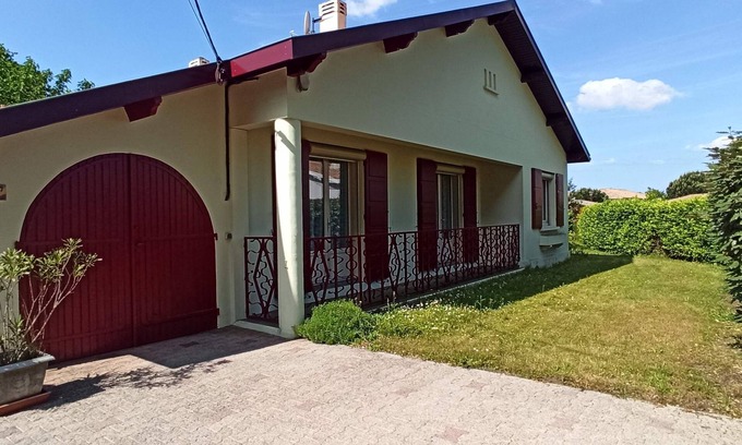 Parentis-en-Born Casa | Maison Familiale à 5 min du lac !