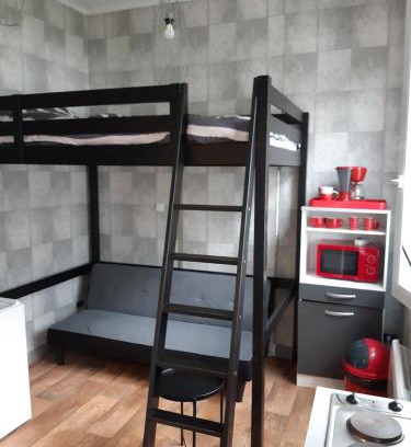 Sedan Apartamento | MAISON Studio SEDAN Meublé 14M2 INDEPENDANT