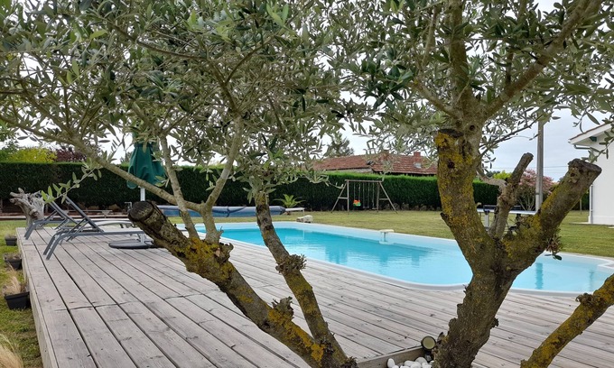 Gaillan-en-Medoc Casa | Maison Toute Équipée Avec Piscine et Pool House
