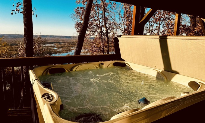 De Soto Casa | Majestic View Sleeps 8-HOT TUB