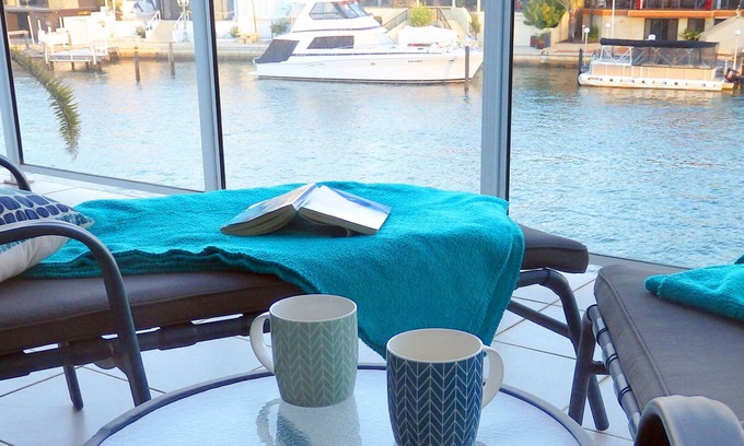 Halls Head Villa | Mandurah Canal Holiday Home con embarcadero propio! ¡Barcos! Cangrejos Delfines