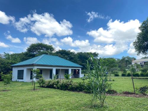 Lusaka Casa | Mango House