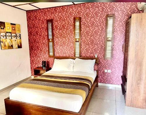 Limbe Cabina | Manjuwele Lodge