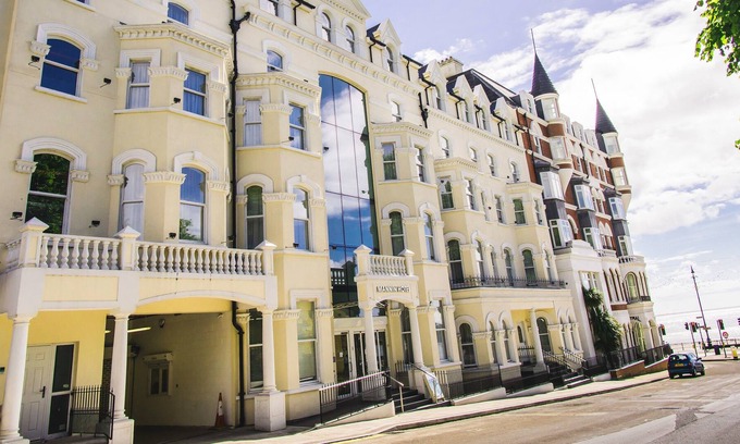 Douglas Hotel | Mannin Hotel