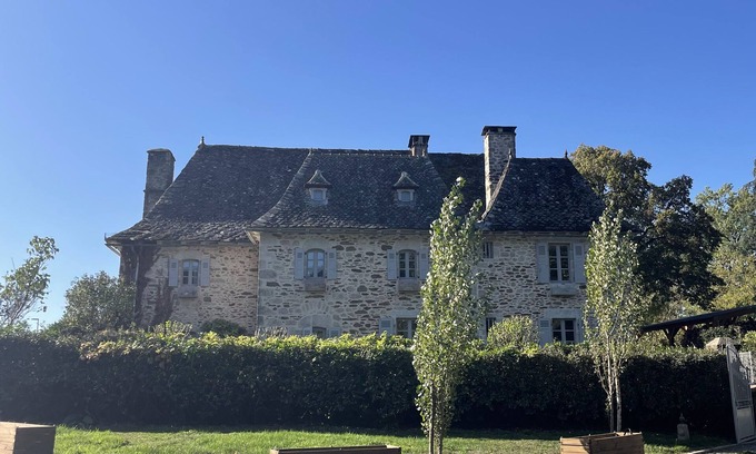 Chataigneraie Cantalienne Casa | Manoir Lacalmontie
