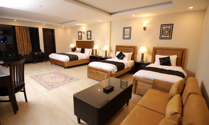 F-7 Sector Hotel | Margalla Hill Residencia