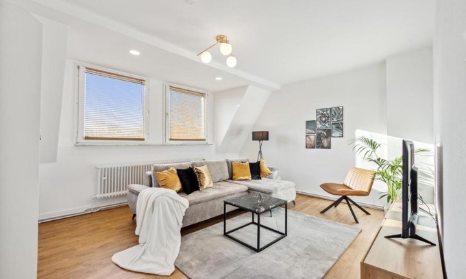 Laer Apartamento | Mark 51-7 - Workplace - Netflix - Washer Dryer - Modern Design