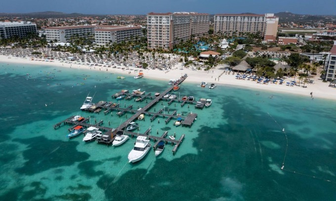 Palm Beach Hotel | Marriott's Aruba Surf Club - 2 Bedroom -- PREMIER HOST - OVER 150 TOTAL REVIEWS.
