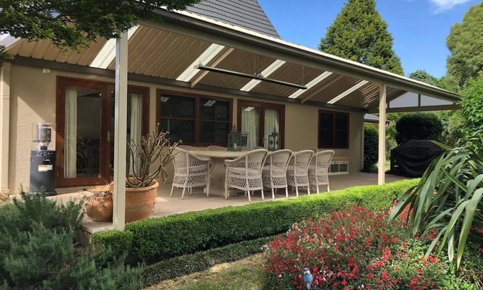 Burradoo Casa | Martha's ......... Your hideaway in the highlands.