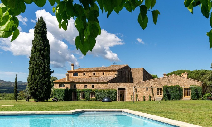 Santa Cristina de Aro Villa | Mas Bou - Donde el arte encuentra la autenticidad