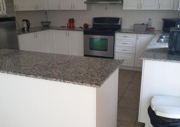 Vaughan Casa | Master Bedroom