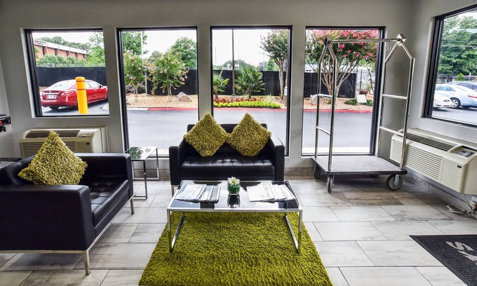 Tucker Hotel | Masters Inn Tucker