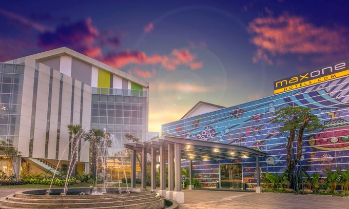 Panakkukang Hotel | MaxOneHotels.com Resort Makassar