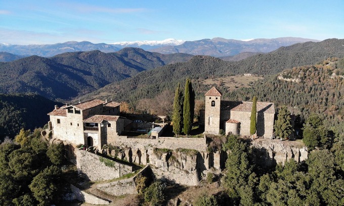 Llaes Otro | Castillo medieval S.X