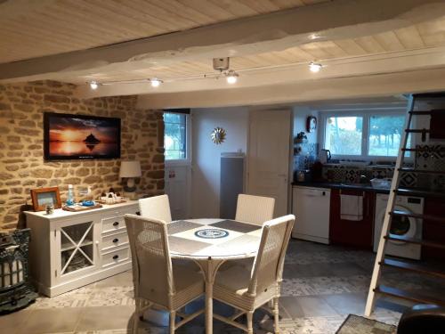 Melle Casa | Mellé gîte à la campagne proche du Mont Saint Michel