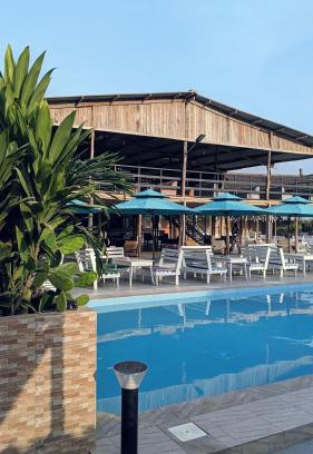 Lome Apartamento | MERAKI BEACH RESORT Lodges