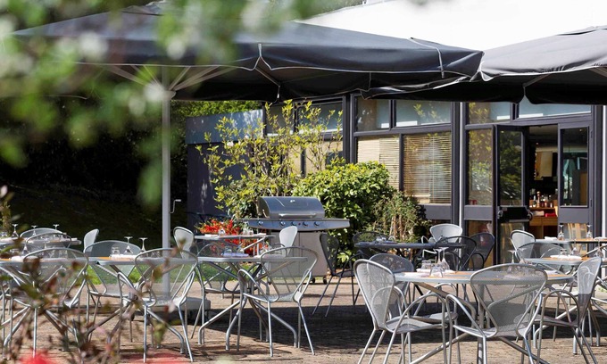 Le Blanc-Mesnil Hotel | Mercure Paris Le Bourget
