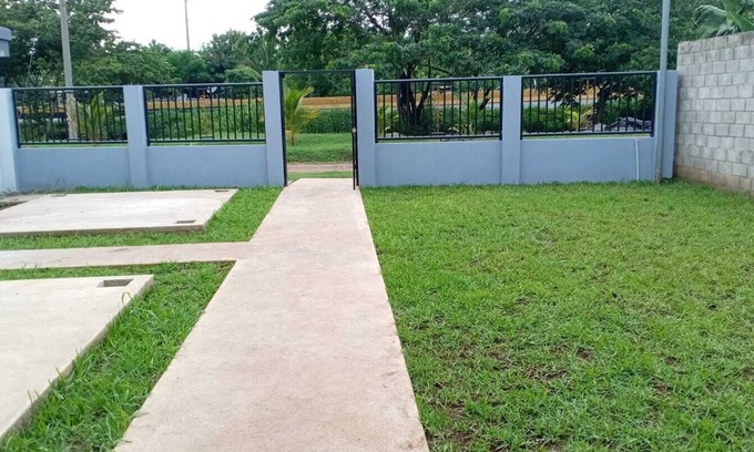 Coatepeque Hotel | Mi Casa Tropical