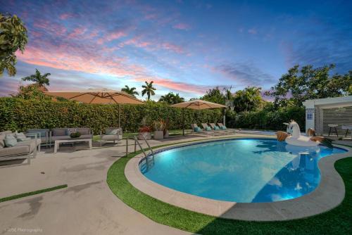 Cutler Bay Casa | Miami Paradise - Minigolf, BBQ, Pool Table, Playground, Heated Pool