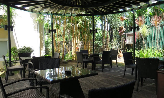 Santo Tomas Hotel | Microtel by Wyndham Batangas