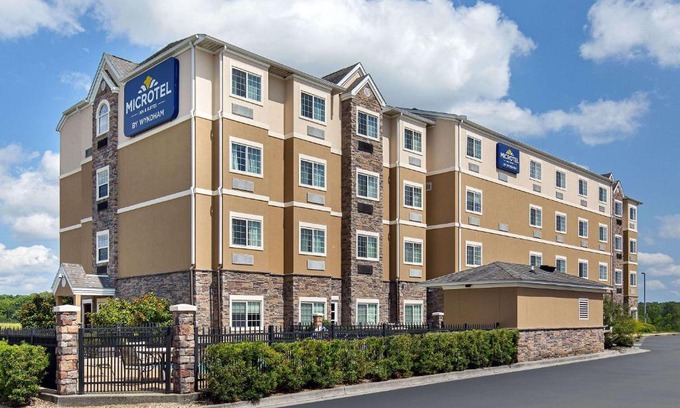 Opelika Hotel | Microtel Inn and Suites by Wyndham