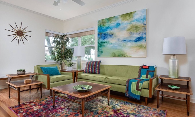 Winter Park Apartamento | Lujo de medio siglo, a 1 cuadra de Park Ave (# 3)