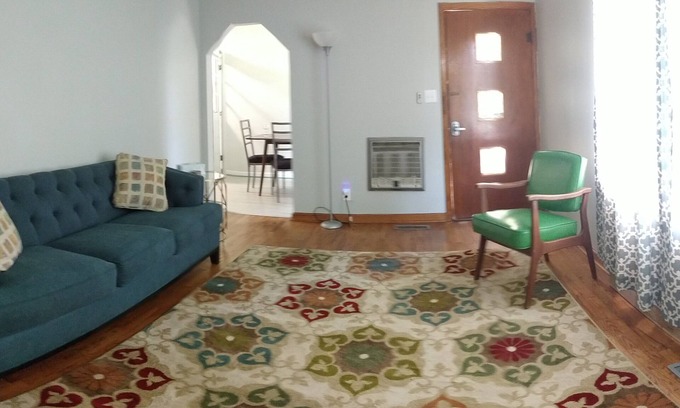 McKenzie Casa | Mid Century Modern McKenzie