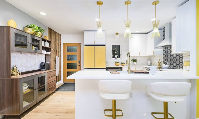 Noblesville Casa | Mid Century Modern townhome in Historical Downtown Noblesville