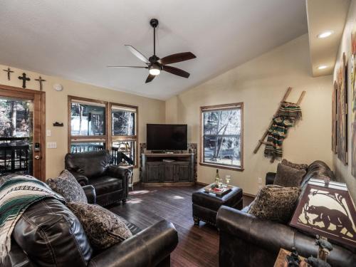 Ruidoso Casa | Midtown Riverfront 1
