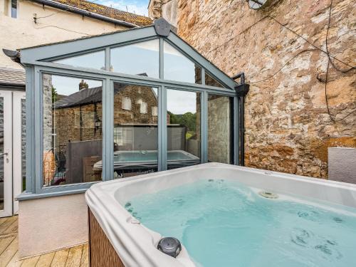 Alston Casa | Mill Race House