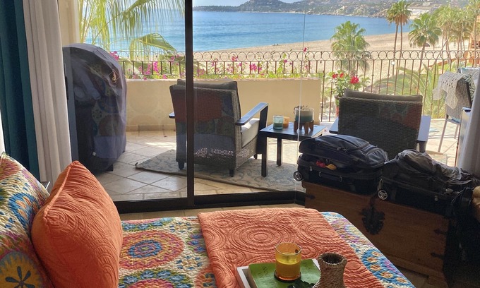 San José del Cabo Villa | ¡Vistas de millones de dólares desde cada habitación!