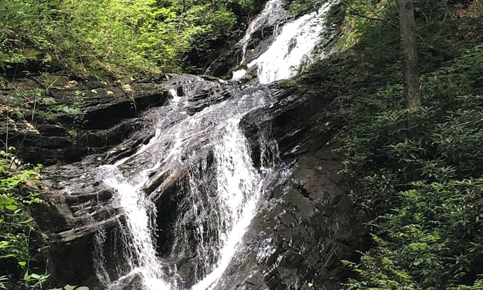 Clarkesville Cabaña | Mimi’s House at Goshen Falls Near Helen and Unicoi State Park