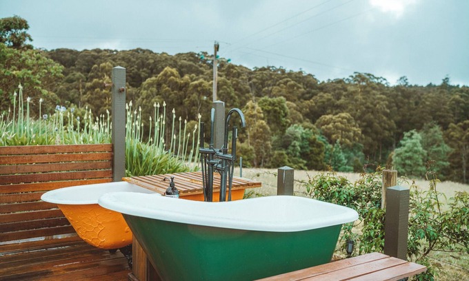 Rawson Casa | Miner's Cabin - Mountain views, outdoor baths, 40 mins to snow