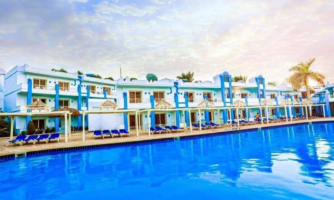 Village Road Chalet De Esquí | Mirage Bay Hotel & Aquapark , Suites