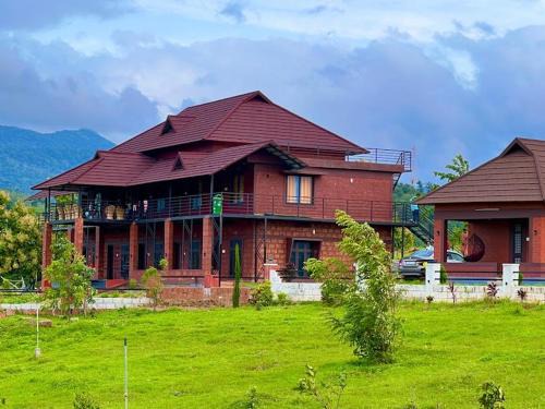 Mannarkkad Hotel | Misty Valley Resort