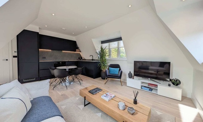 West Finchley Apartamento | Modern Apartment with Views in London