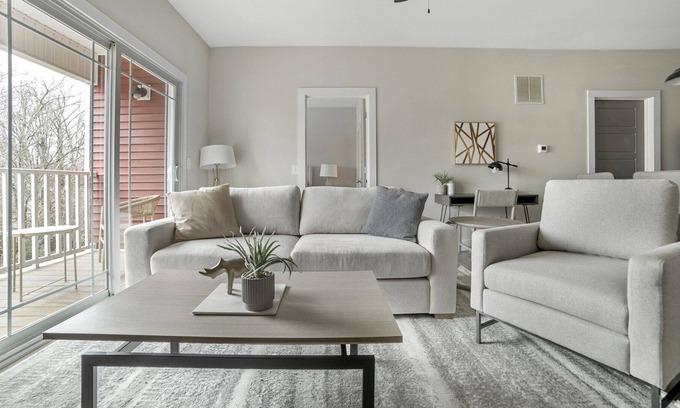 Keene Apartamento | Modern Apartment in Prime Location (ID1245X669)