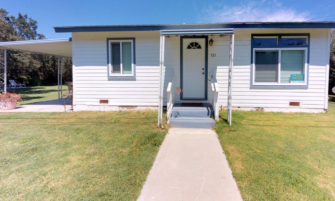 Oceano Cabaña | ¡NUEVO LISTADO! Casa de campo moderna con patio grande, patio y hoguera, playa cercana, 2 perros OK