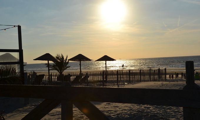 's-Gravenzande Casa | Moderna casa de vacaciones con jardín de invierno