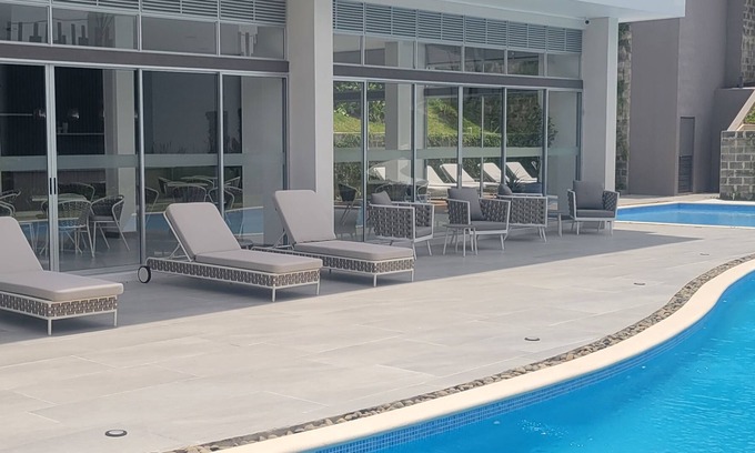 Ciudad Cariari Casa | Modern house in private condo