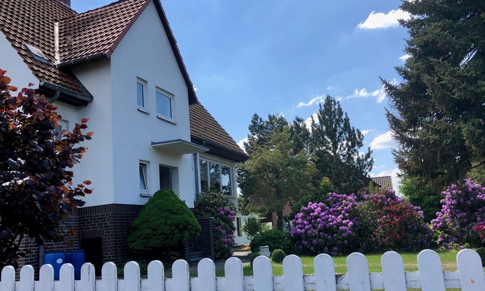 Kaufungen Apartamento | Apartamento moderno y recién reformado de 95 m2