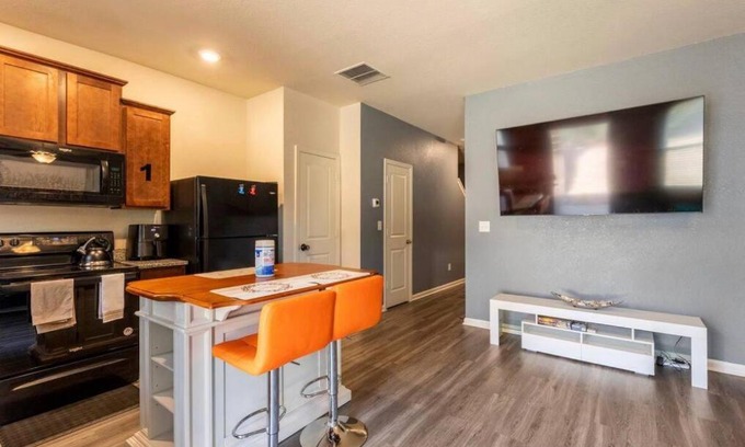 East Point Casa | Modern Retreat near Hartsfield-Jackson Airport