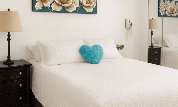 Spring Hill Apartamento | Modern Studio Retreat in Spring Hill near Weeki Wachee & Gulf Coast