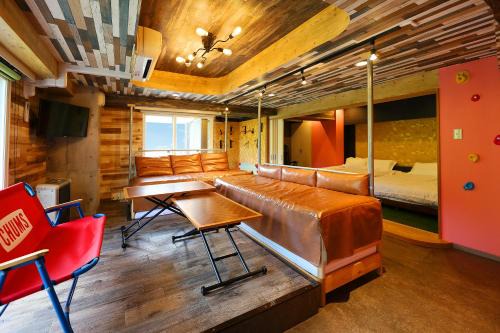 Minami Apartamento | MolinHotels501-札幌市定山渓天然温泉に紅葉シーズン到来-W-beds4&S-beds6