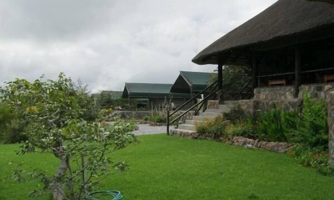 Outjo Alquiler De RV | Mondjila Safari Camp - Campsite