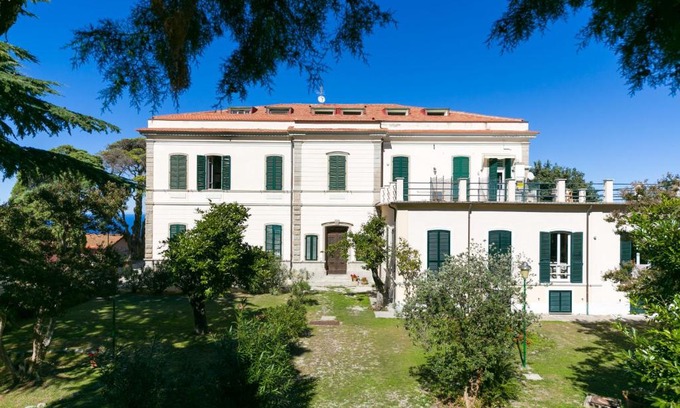 Poggio Apartamento | mono Patrizia