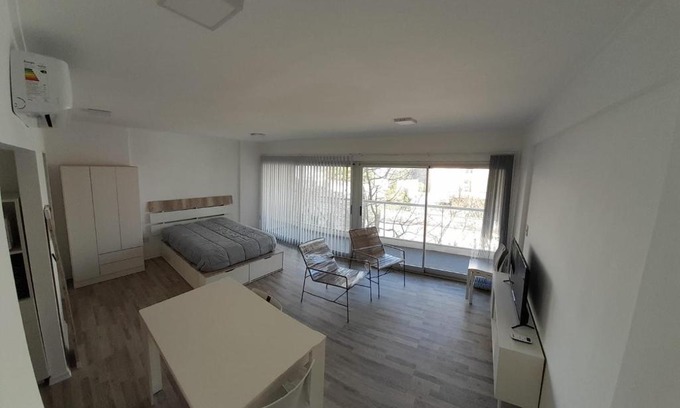 La Plata Apartamento | Monoambiente Céntrico La Plata con wifi