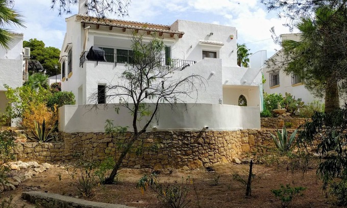 Arnella Villa | Alquiler de chalet en Moraira, El Portet con piscina compartida, Paseos, Playa cercana