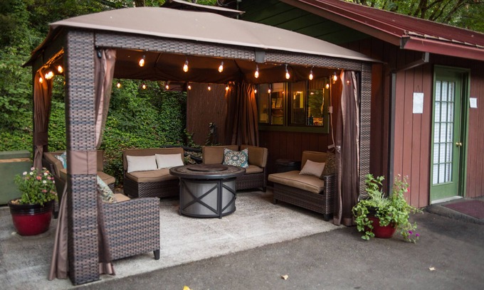 Merlin Cabina | Morrison's Rogue River Lodge
